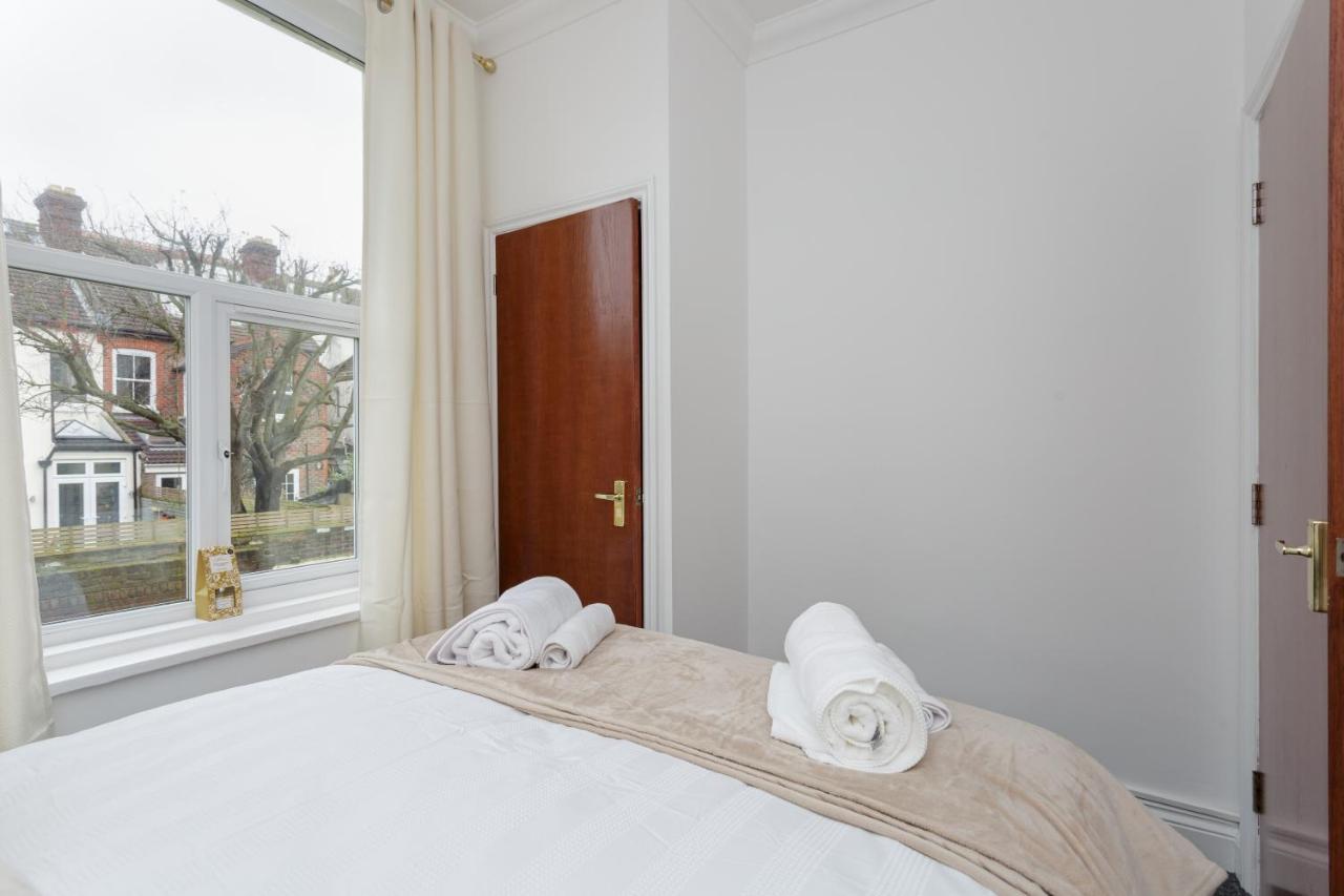 Luxury Granada Apartments - 1 & 2 Bed Flats W Free Parking Perfect For Contractors, Students Near The Beach Portsmouth Bilik gambar